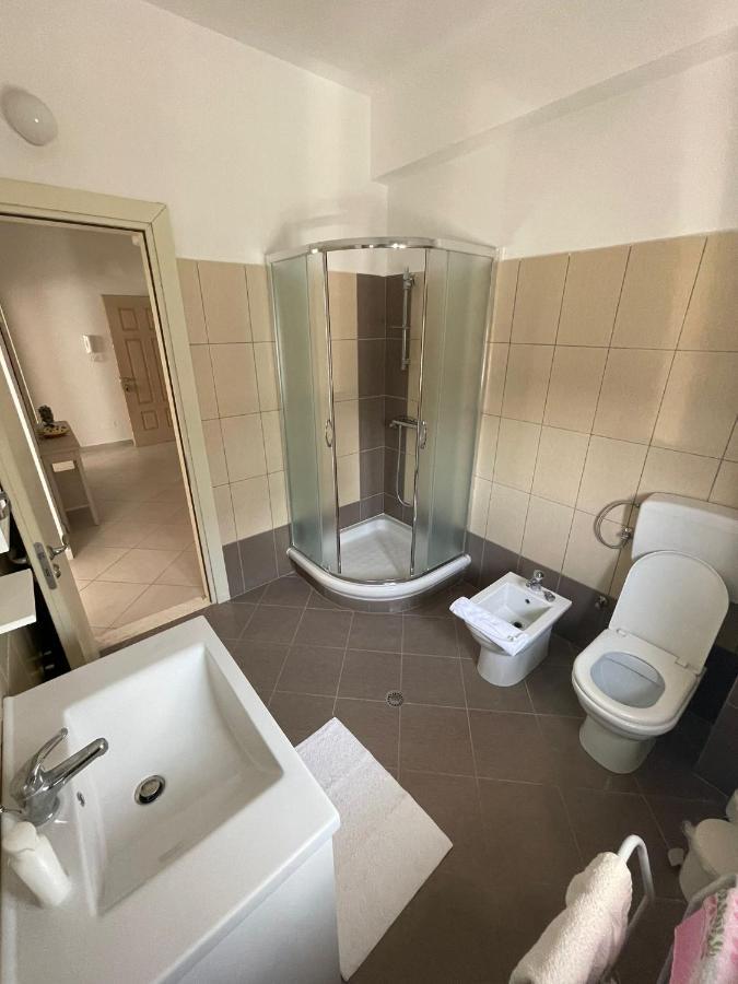 Orikum Apartments Eksteriør bilde