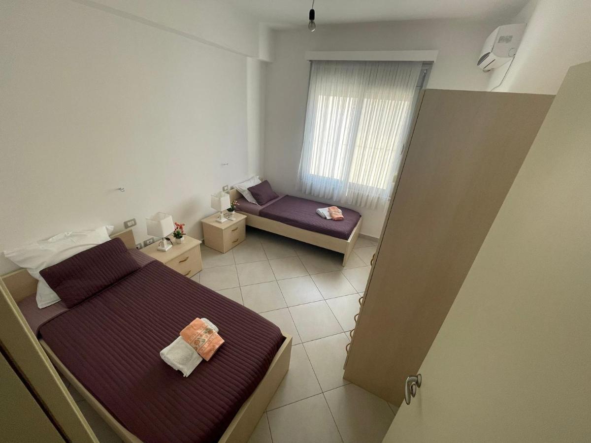 Orikum Apartments Eksteriør bilde